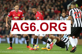 卡斯尔残暴大帽八村垒落地摔到后腰，提前退出今日比赛